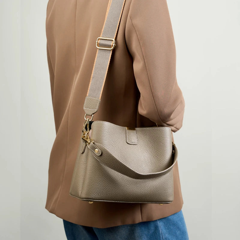 Hifashion 100% Cow Genuine Leather Bucket Shoulder Crossbody Bags For Women 2025 Luxury Designer Wide Strap Tote Ladies Handbags