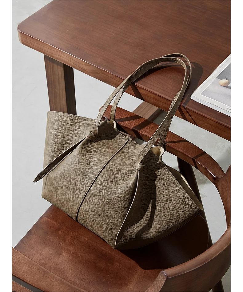 Hifashion Cowhide Genuine Leather Large Tote Shoulder Bags For Women 2025 Trend Designer Trapeze Purses Underarm Ladies Handbags