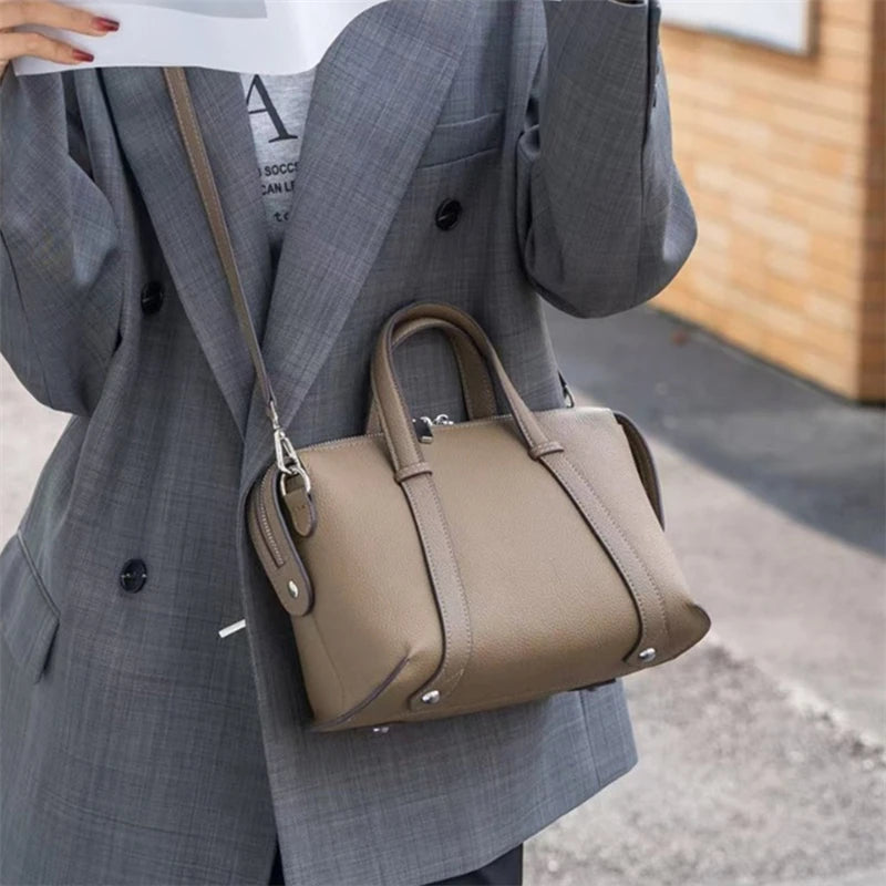 Hifashion Retro Genuine Leather Pillow Shoulder Bags For Women 2025 Trend Designer Crossbody Purses Boston Tote Ladies Handbags