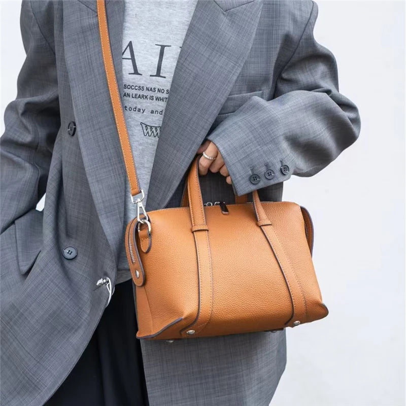 Hifashion Retro Genuine Leather Pillow Shoulder Bags For Women 2025 Trend Designer Crossbody Purses Boston Tote Ladies Handbags