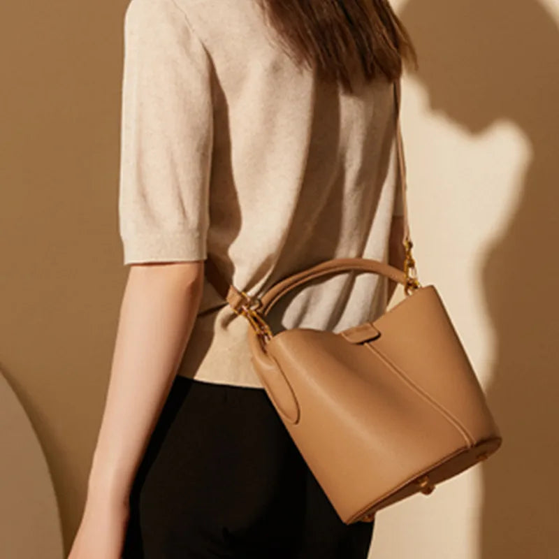 Hifashion Cowhide Genuine Leather Bucket Small Shoulder Bags For Women 2025 Luxury Designer Crossbody Purse Tote Ladies Handbags