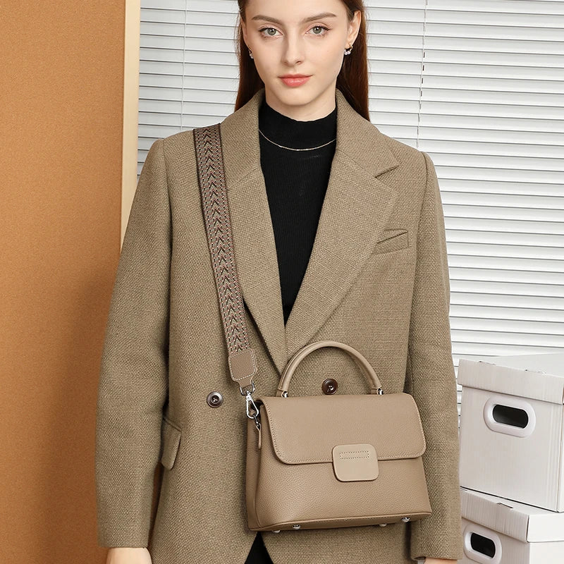 Hifashion Classic Cowhide Genuine Leather Tote Handbags For Women 2025 Trend Designer Wide Strap Ladies Shoulder Crossbody Bags