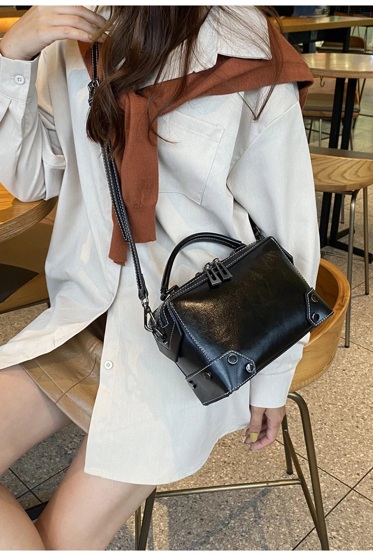 Hifashion Cowhide Genuine Leather Pillow Small Shoulder Crossbody Bags For Women 2025 Trend Designer Boston Tote Ladies Handbags