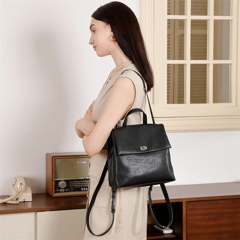 Hifashion Vintage Genuine Leather Backpack For Women 2025 Trend Designer Top Flap College Girls School Bags Work Travel Bagpack