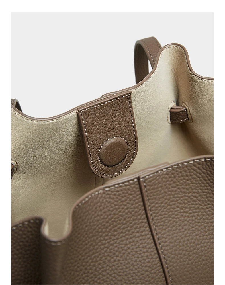 Hifashion Cowhide Genuine Leather Large Tote Shoulder Bags For Women 2025 Trend Designer Trapeze Purses Underarm Ladies Handbags