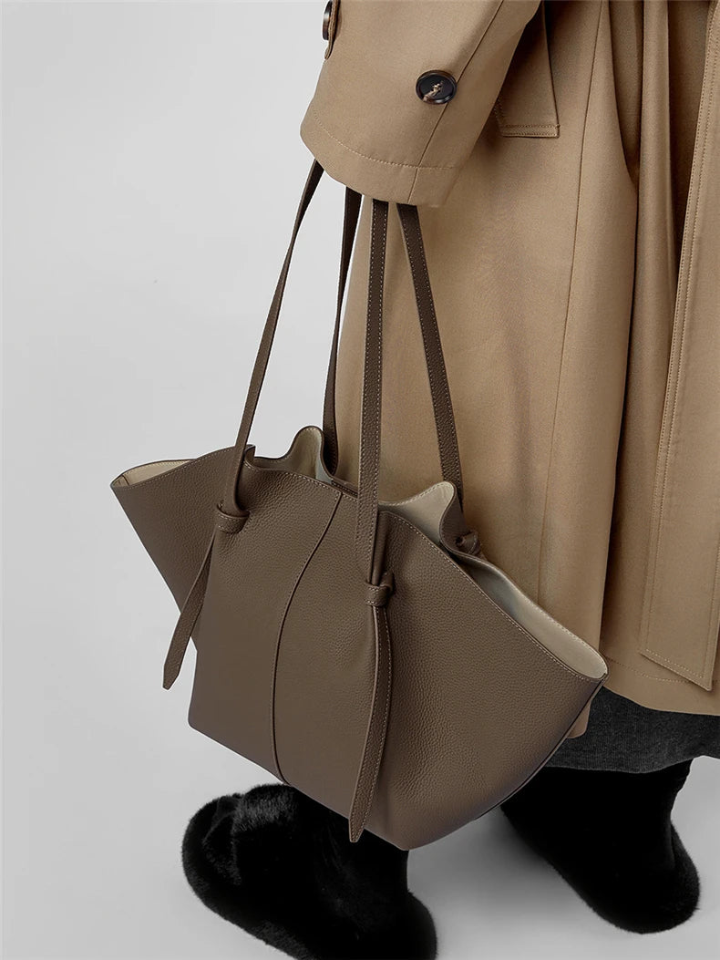 Hifashion Cowhide Genuine Leather Large Tote Shoulder Bags For Women 2025 Trend Designer Trapeze Purses Underarm Ladies Handbags